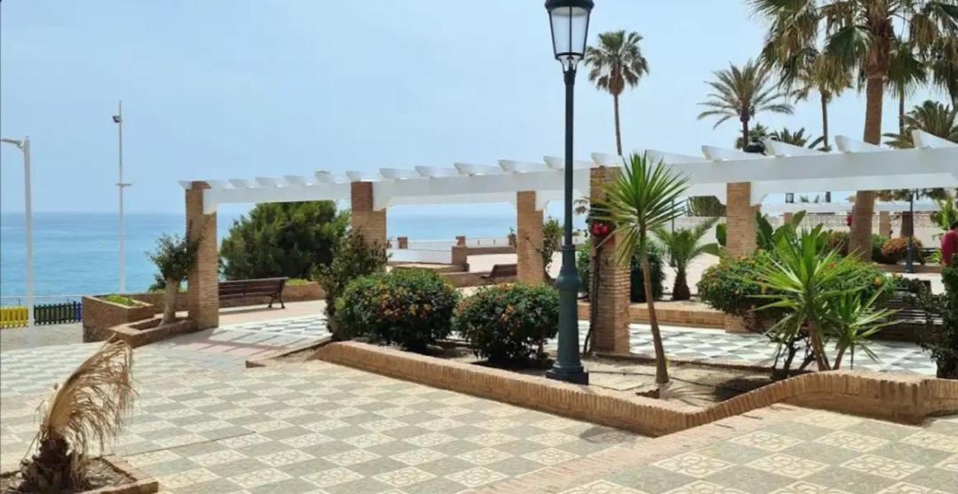 Piso Acogedor Cerca De La Playa Torrecilla Apartment Nerja